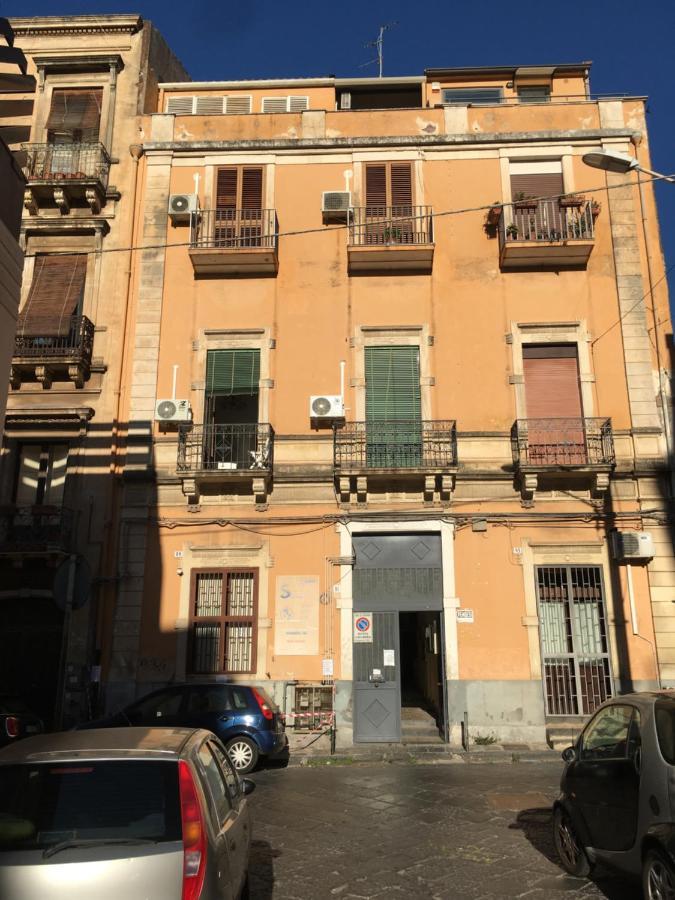 Nonna Graziella Catânia Exterior foto